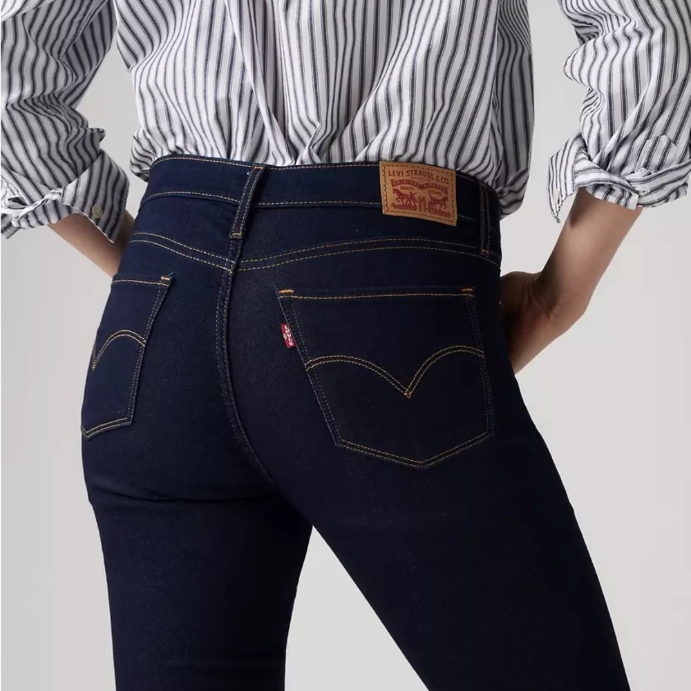 Levi's High Rise Dark Indigo Jeans